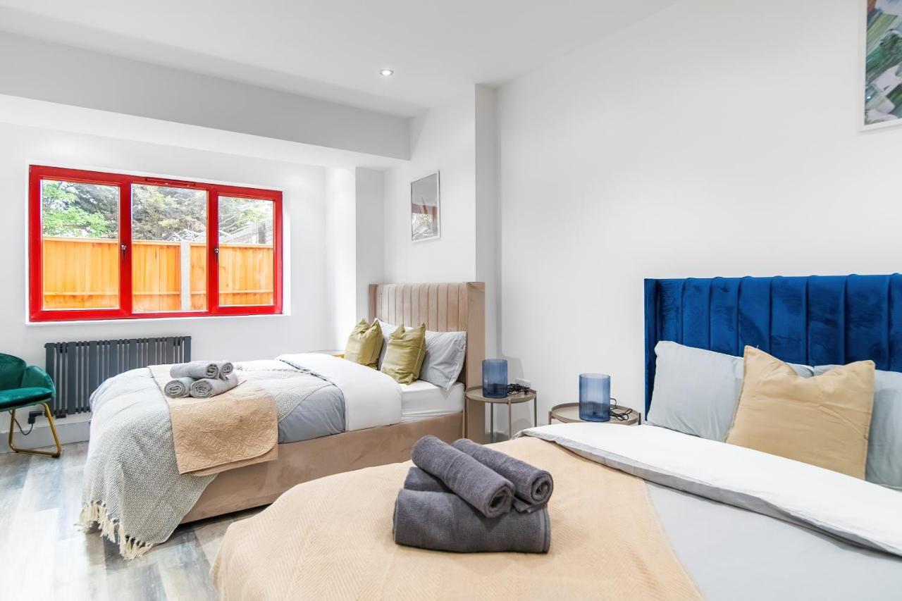 Apartamento London Road Romford Block Exterior foto